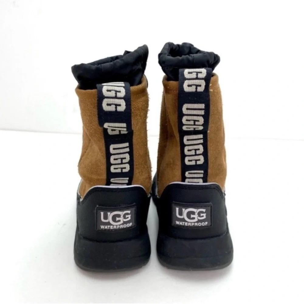 Ugg Kids K Kirby WP Suede Winter Snow Boot in Camel Tan Brown Size 10 Toddler